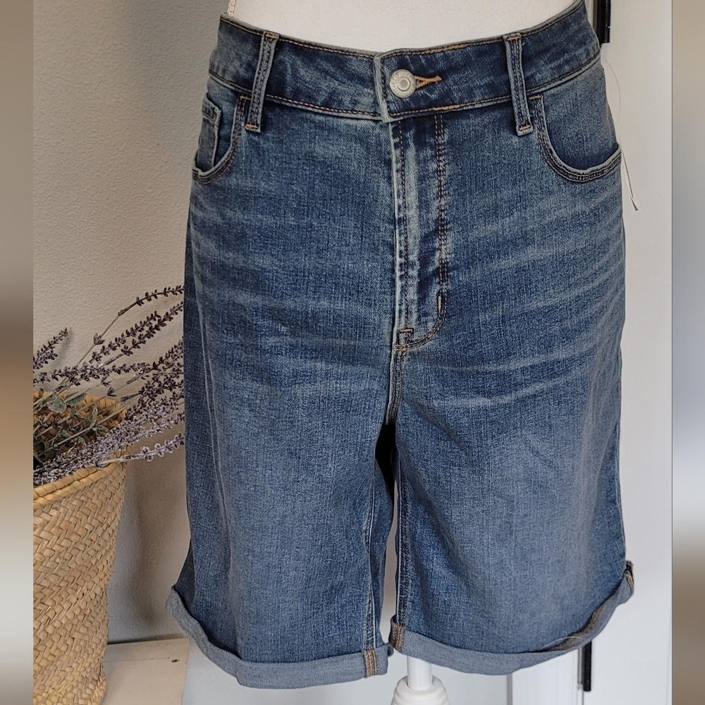 Old Navy Blue Denim Women's Shorts